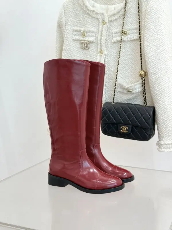 Chanel — Чоботи шкіряні жіночі