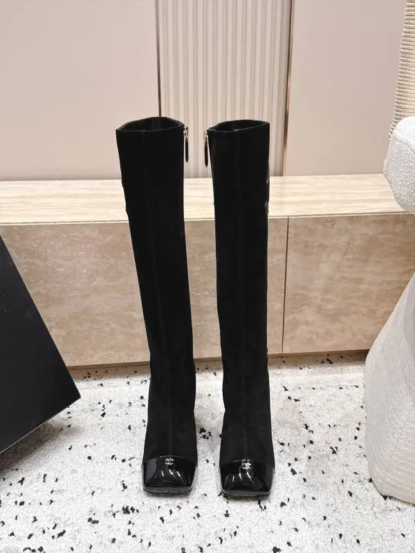 Chanel Boots leather women's — Photo 2