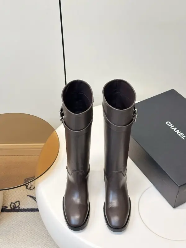 Chanel Boots leather women's — Photo 2