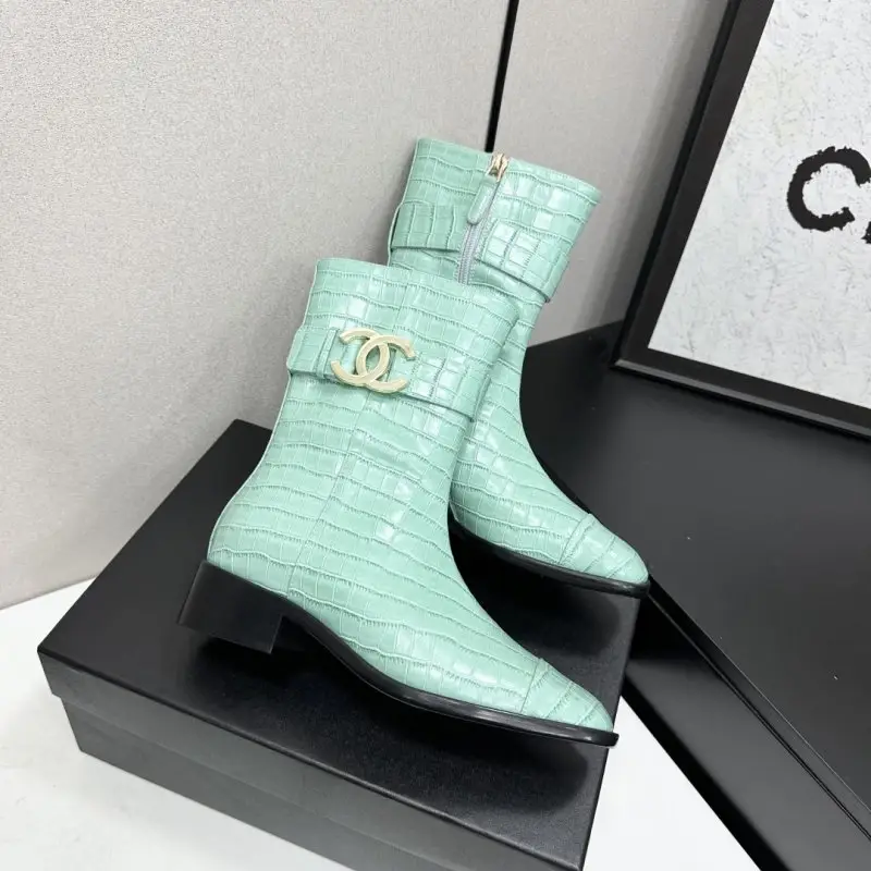 Chanel Boots leather women's — Photo 2