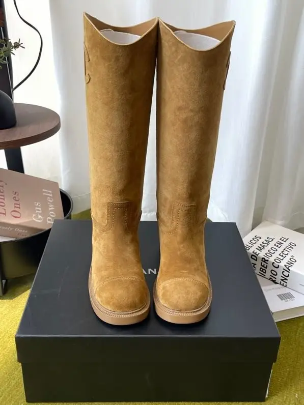 Chanel Boots leather women's — Photo 2