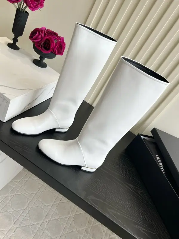Chanel Boots leather women's — Photo 2