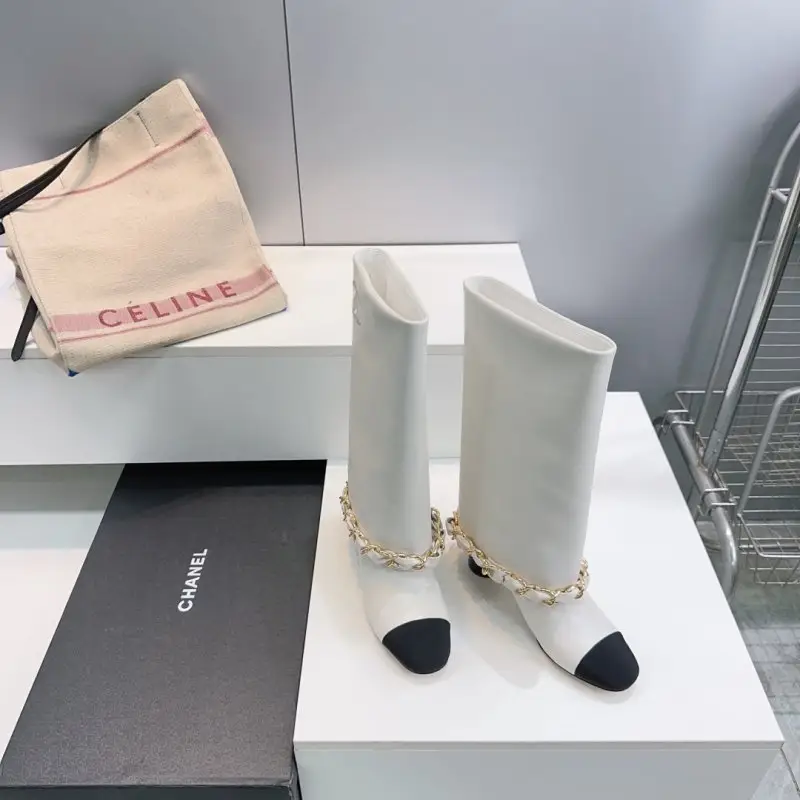 Chanel Boots leather women's — Photo 3