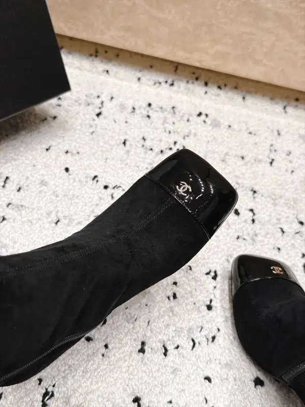 Chanel Boots leather women's — Photo 3