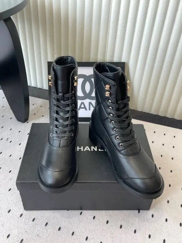 Chanel Черевики шкіряні жіночі — Фото 3