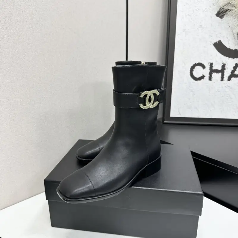 Chanel Ботинки кожаные женские — Фото 3