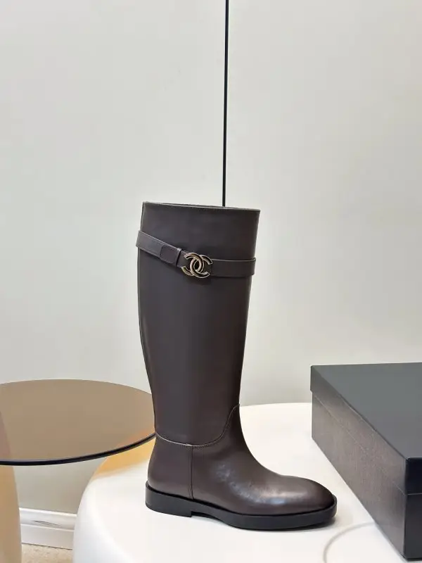 Chanel Boots leather women's — Photo 3