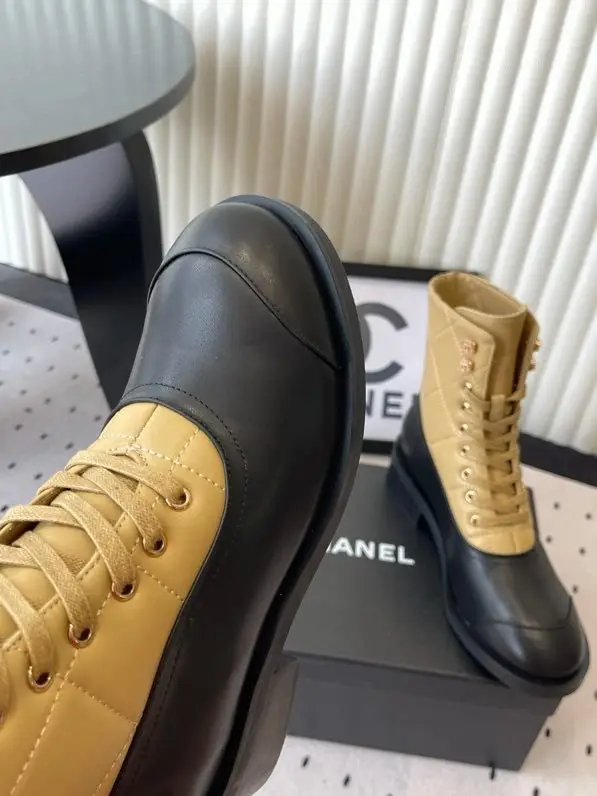 Chanel Boots leather women's — Photo 4