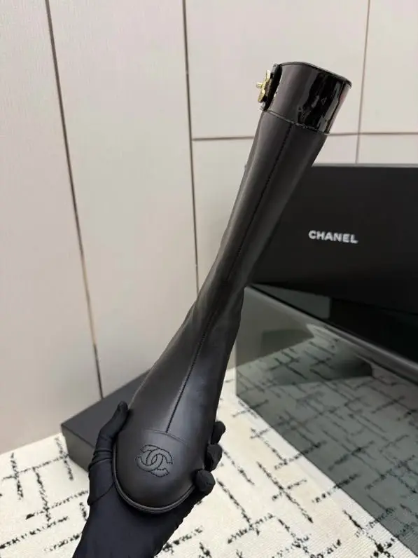 Chanel Boots leather women's — Photo 4