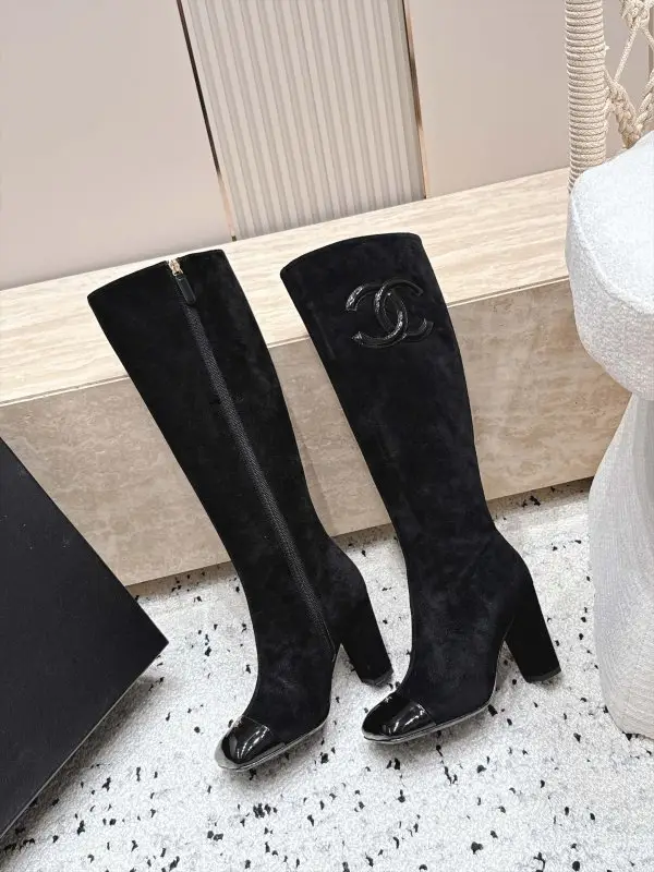 Chanel Boots leather women's — Photo 5