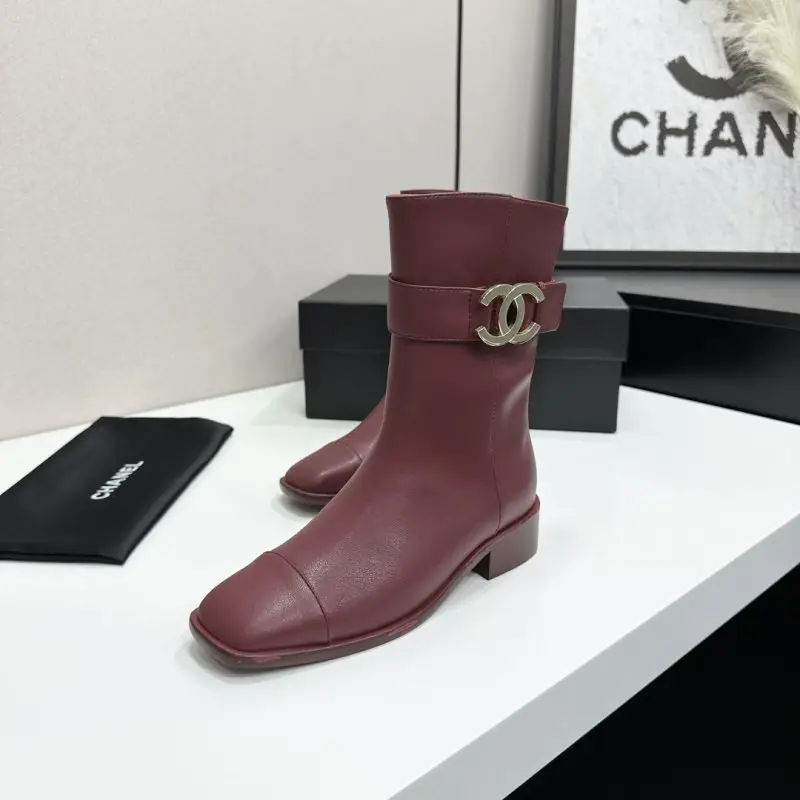 Chanel Ботинки кожаные женские — Фото 5
