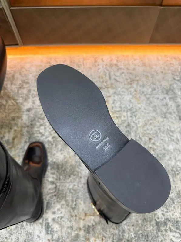 Chanel Boots leather women's — Photo 5