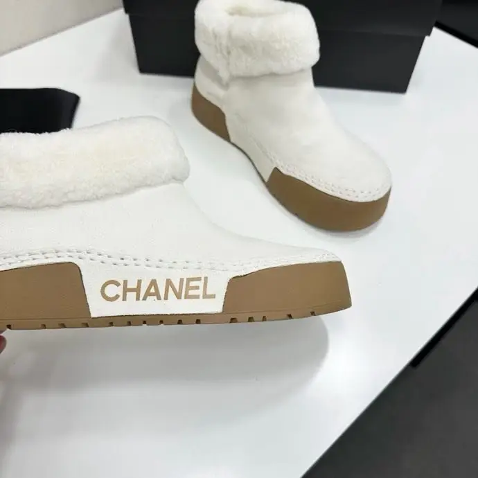 Chanel Черевики зимові жіночі — Фото 4