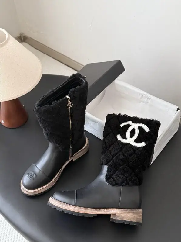 Chanel — Boots women's
