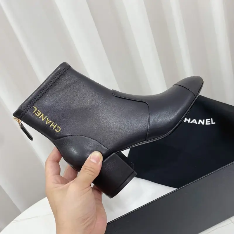Chanel Черевики жіночі — Фото 1