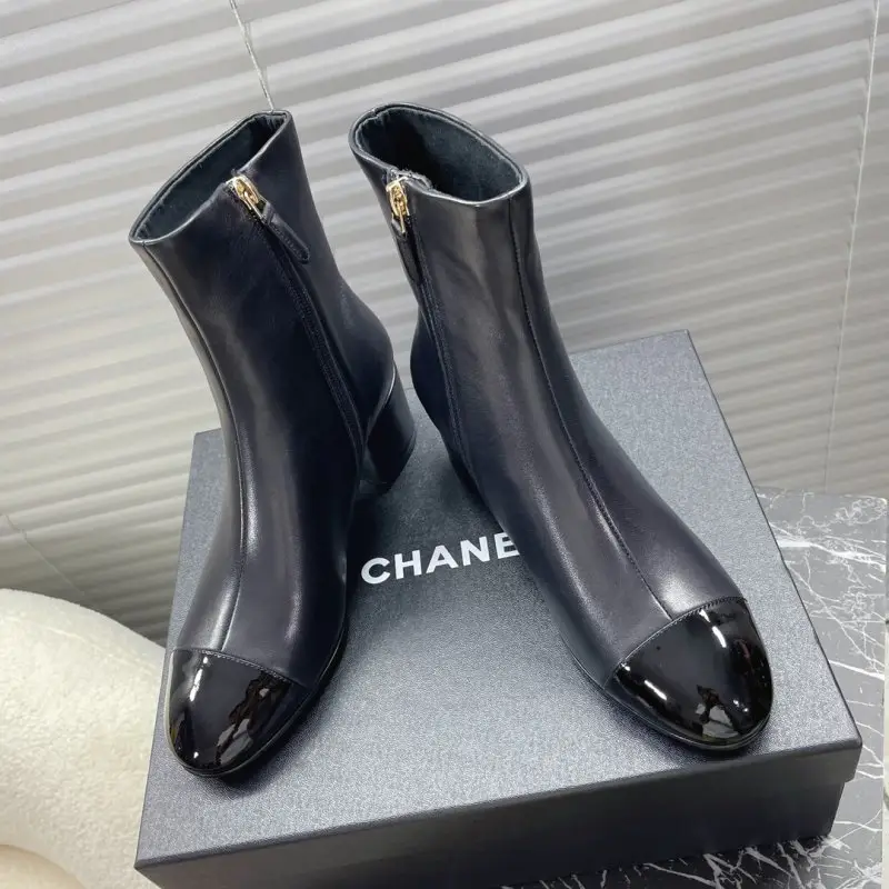 Chanel Ботинки женские — Фото 1