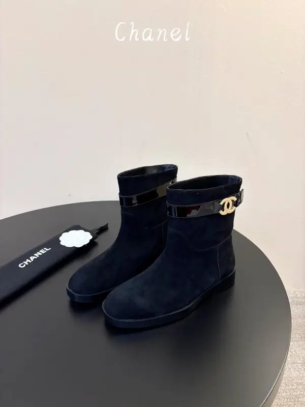 Chanel Черевики жіночі — Фото 1