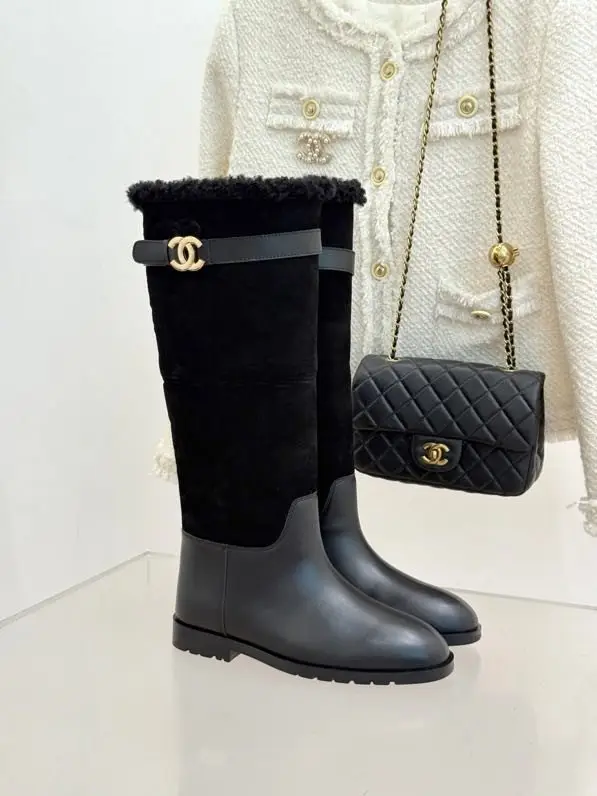 Chanel — Сапоги женские