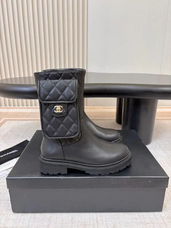 Chanel — Черевики жіночі
