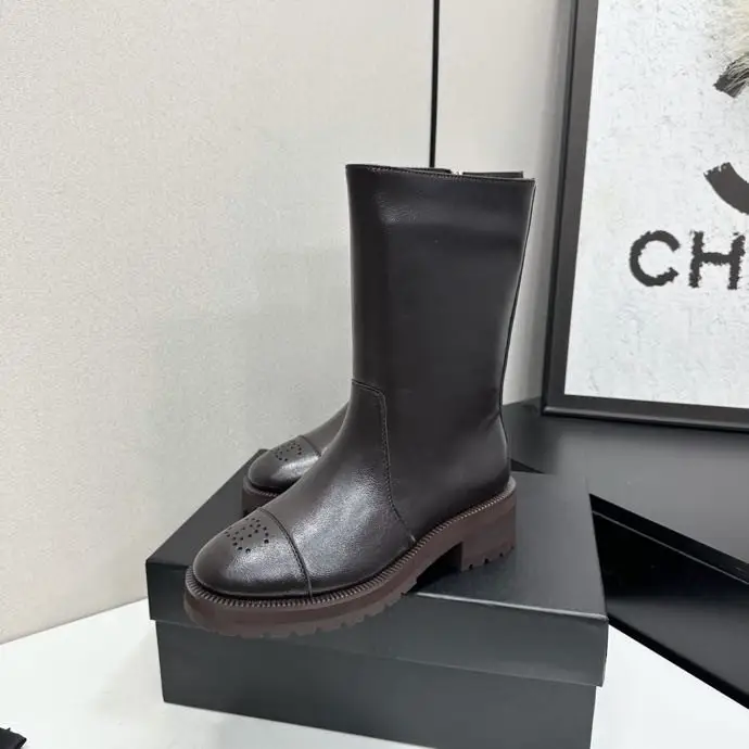 Chanel Ботинки женские — Фото 2
