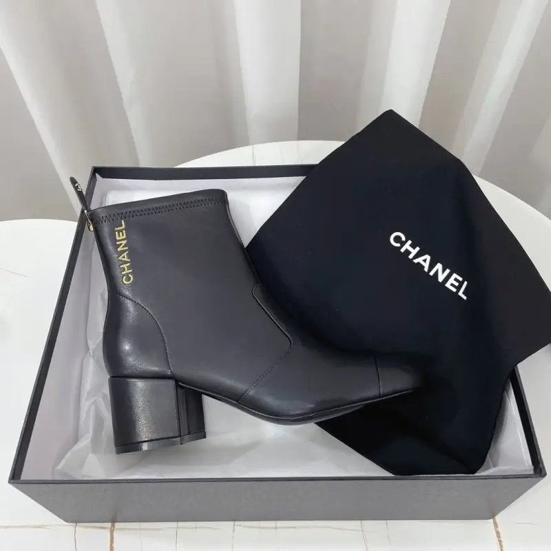 Chanel Черевики жіночі — Фото 2
