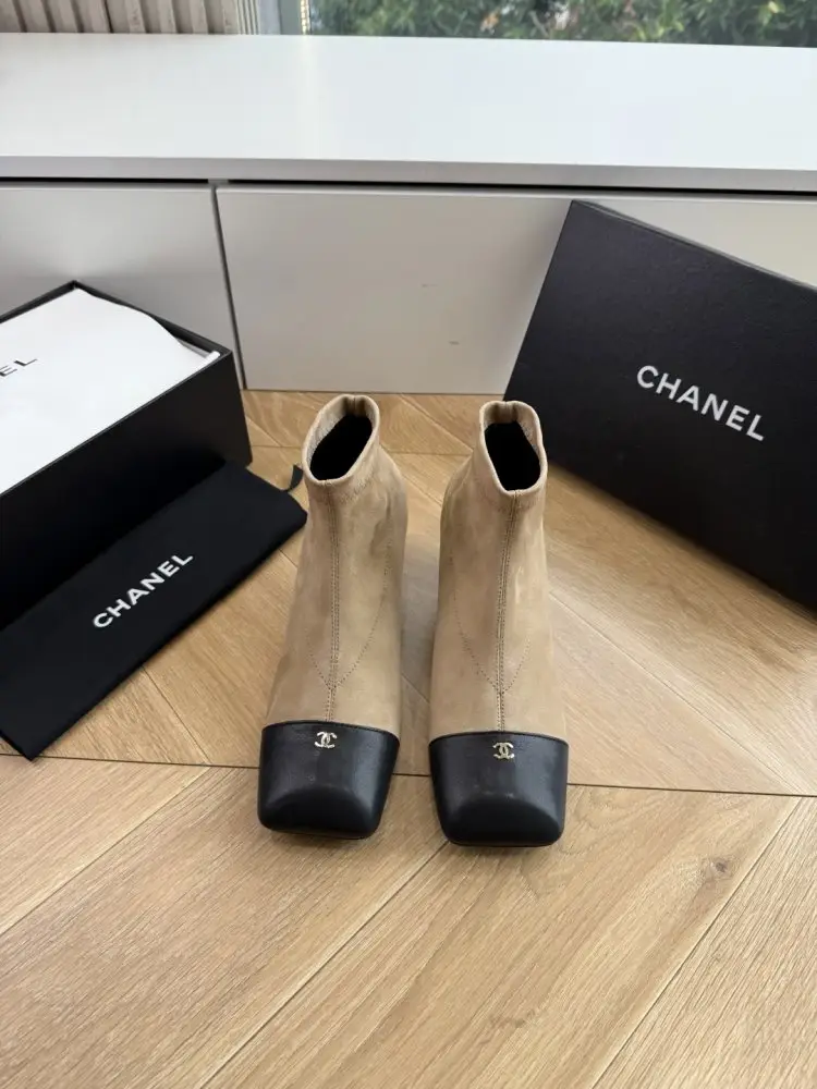 Chanel Ботинки женские — Фото 2