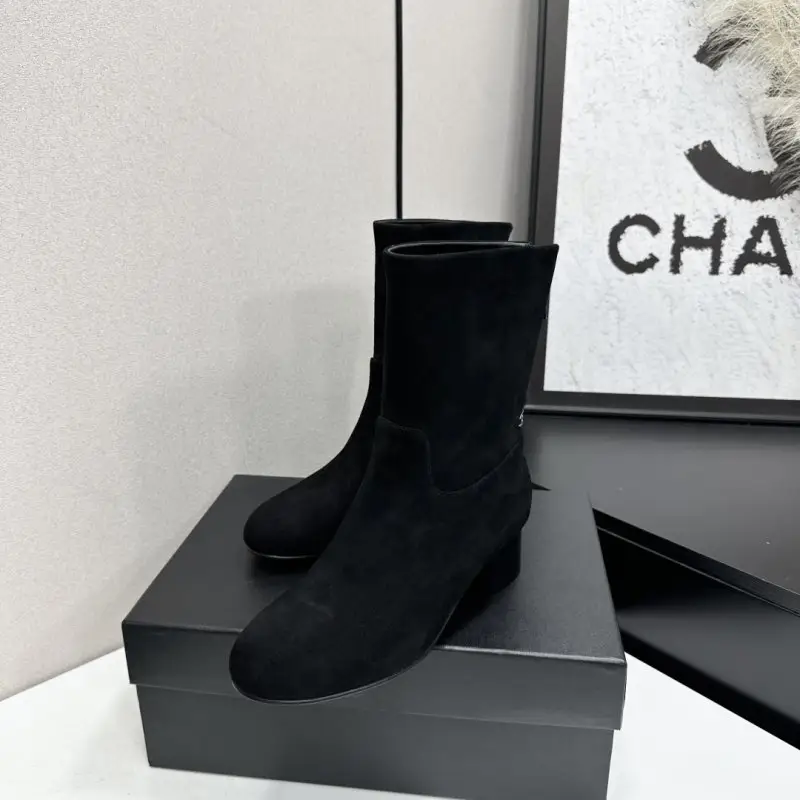 Chanel Черевики жіночі — Фото 2