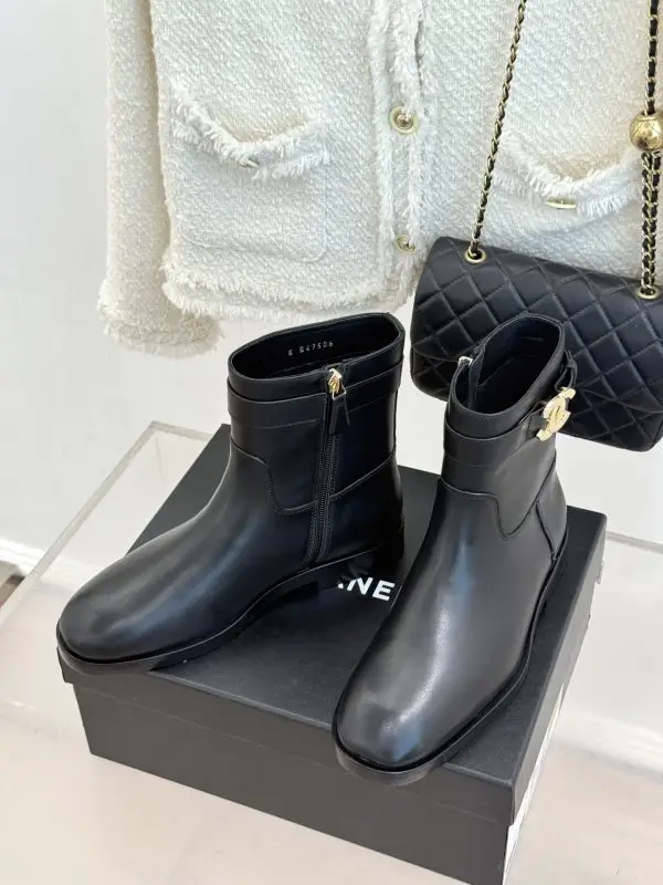 Chanel Черевики жіночі — Фото 2