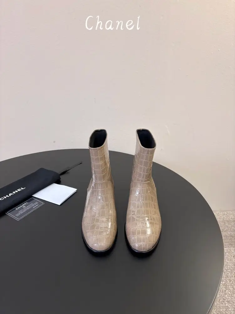 Chanel Черевики жіночі — Фото 2