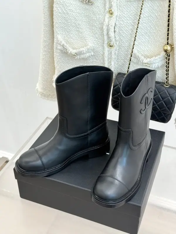 Chanel Черевики жіночі — Фото 2