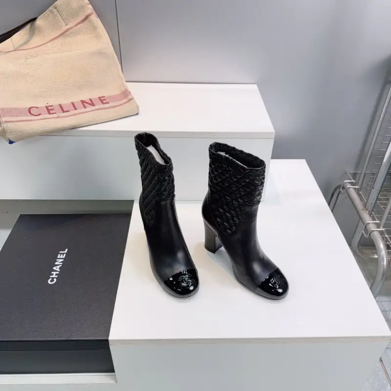 Chanel Ботинки женские — Фото 3