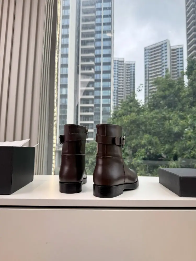 Chanel Boots women's — Photo 3