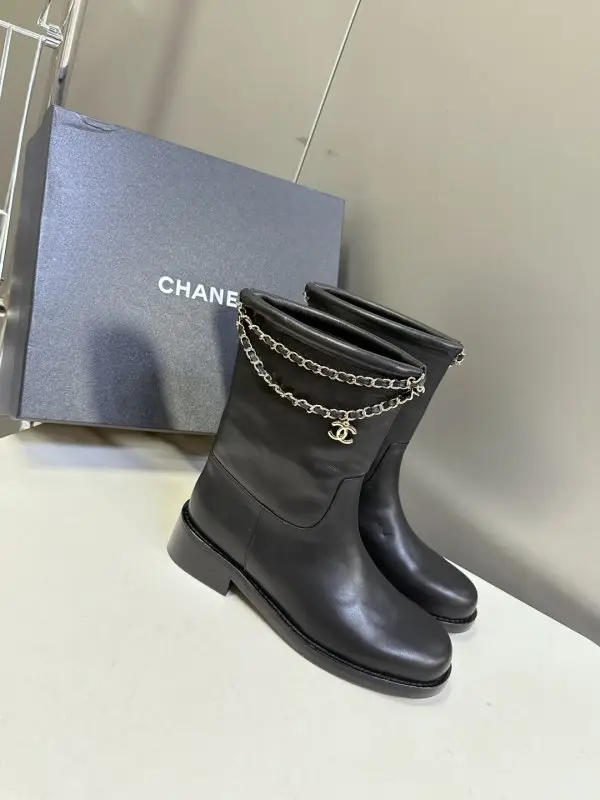 Chanel Черевики жіночі — Фото 3