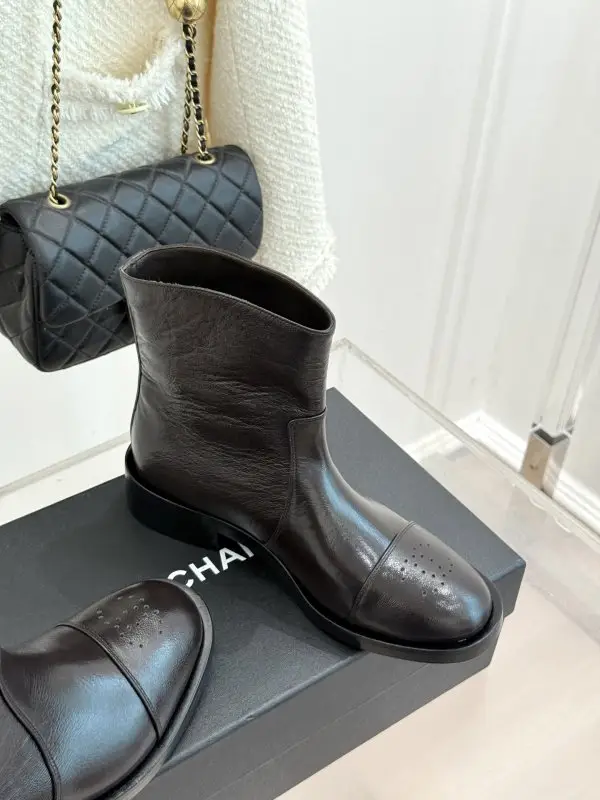 Chanel Черевики жіночі — Фото 3
