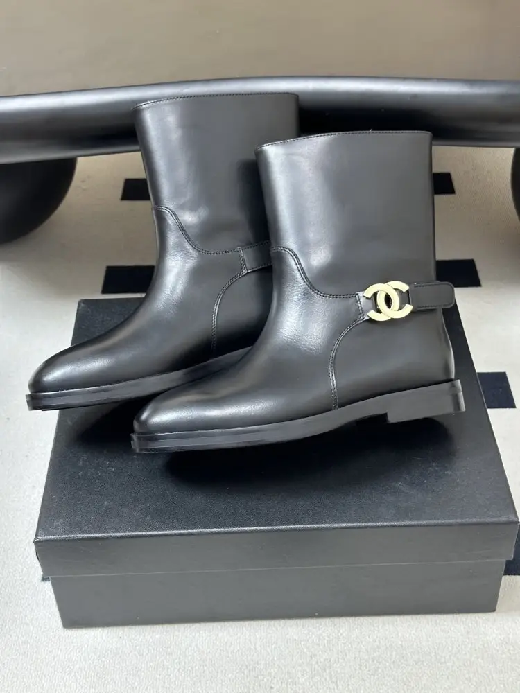 Chanel Ботинки женские — Фото 4
