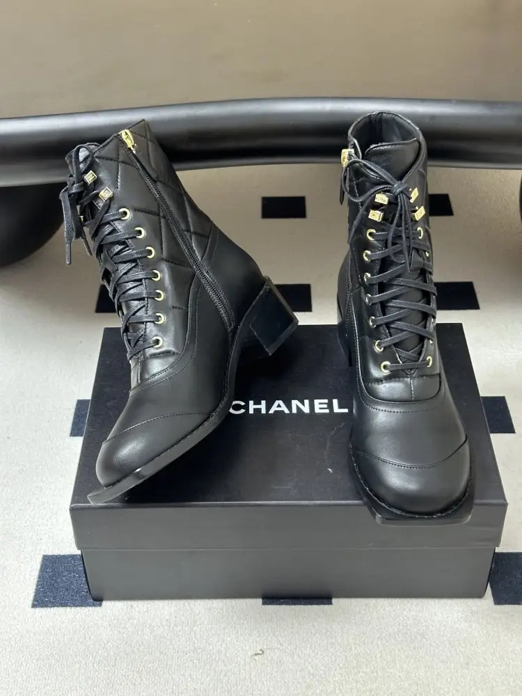 Chanel Ботинки женские — Фото 4