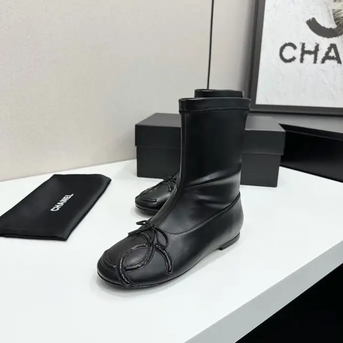 Chanel Черевики жіночі — Фото 4