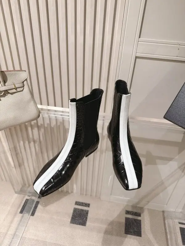 Chanel Boots women's — Photo 4