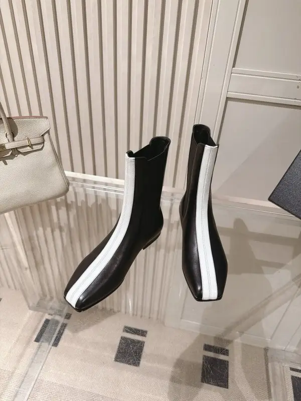 Chanel Boots women's — Photo 4