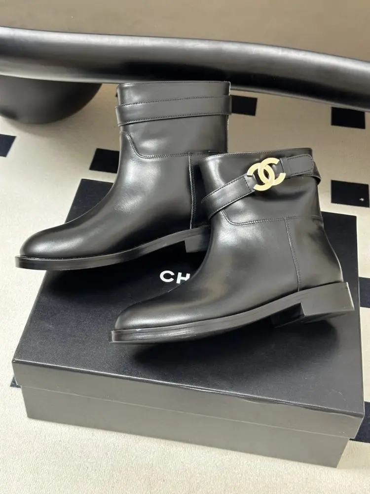 Chanel Черевики жіночі — Фото 4