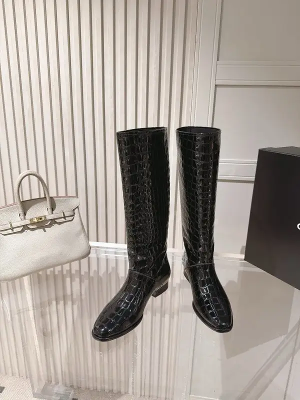 Chanel Boots women's — Photo 4