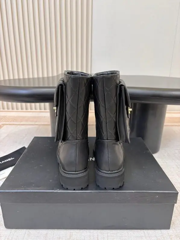 Chanel Boots women's — Photo 4