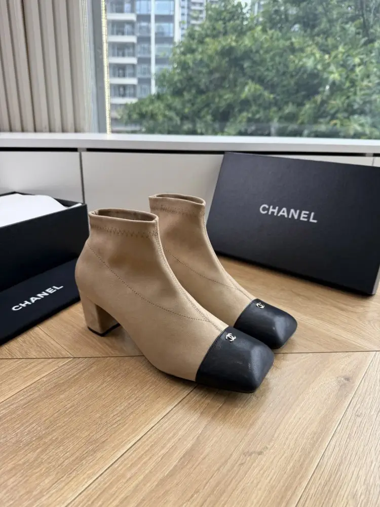 Chanel Ботинки женские — Фото 5