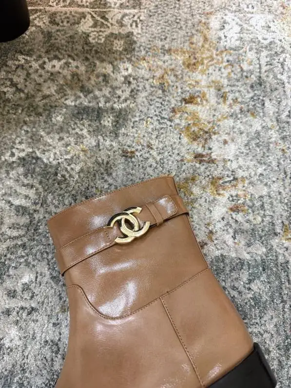 Chanel Черевики жіночі — Фото 5