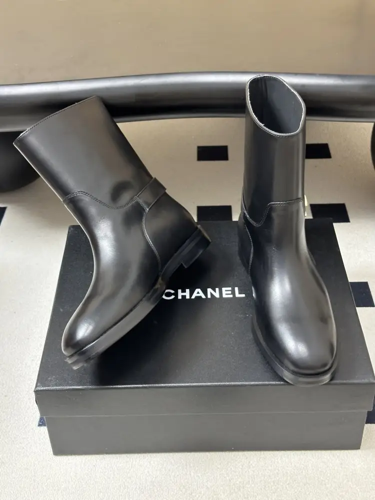 Chanel Ботинки женские — Фото 5