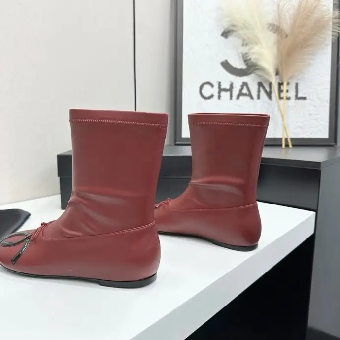 Chanel Boots women's — Photo 5