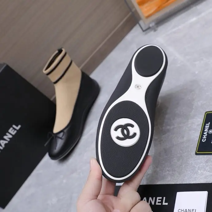 Chanel Черевики жіночі — Фото 5