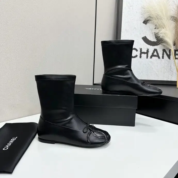 Chanel Черевики жіночі — Фото 5