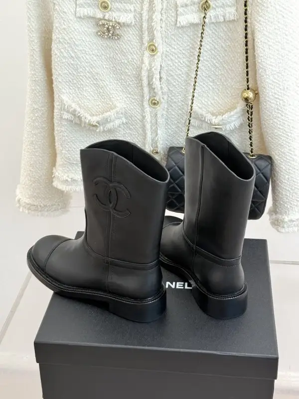Chanel Черевики жіночі — Фото 5