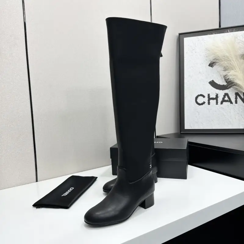 Chanel Boots women's — Photo 5